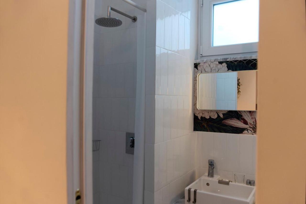Interno21 Bed and Breakfast Napels Buitenkant foto