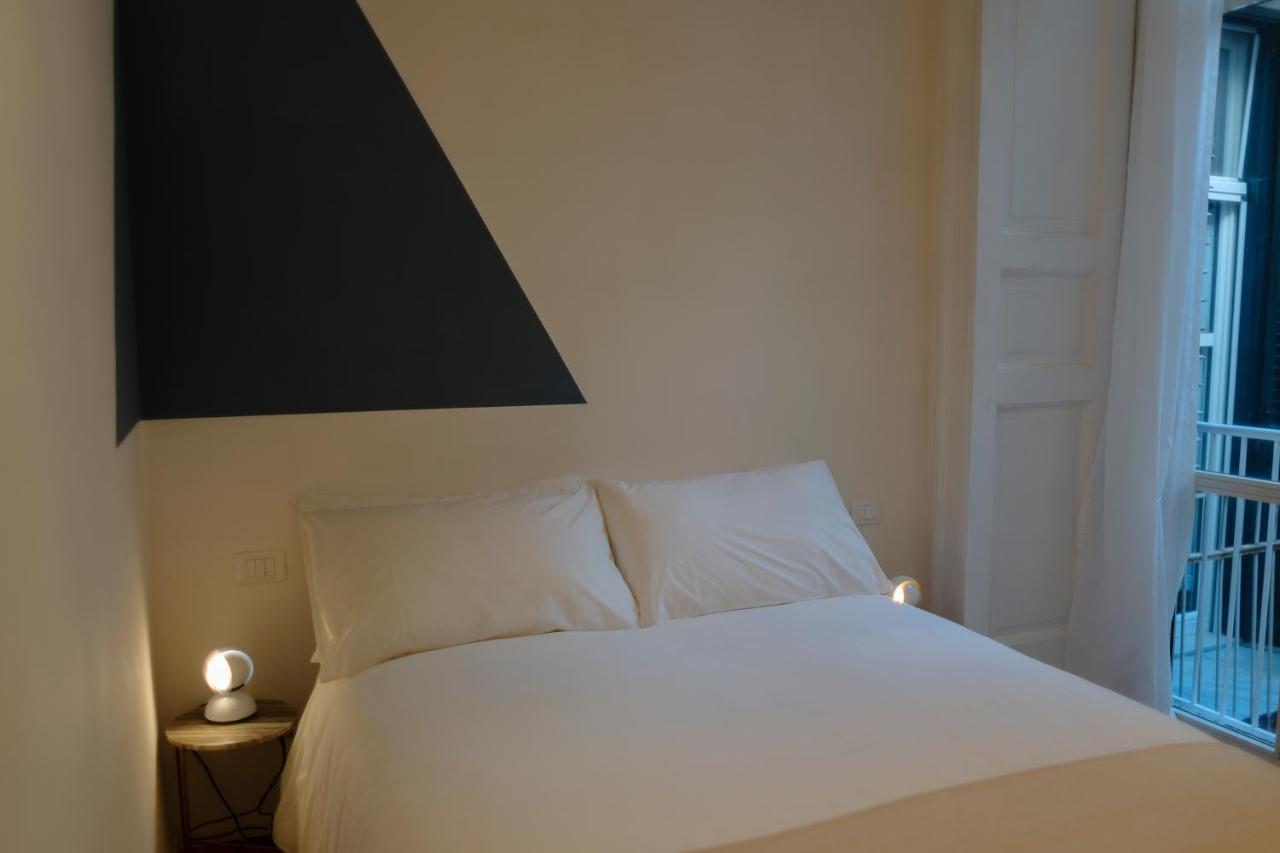 Interno21 Bed and Breakfast Napels Buitenkant foto
