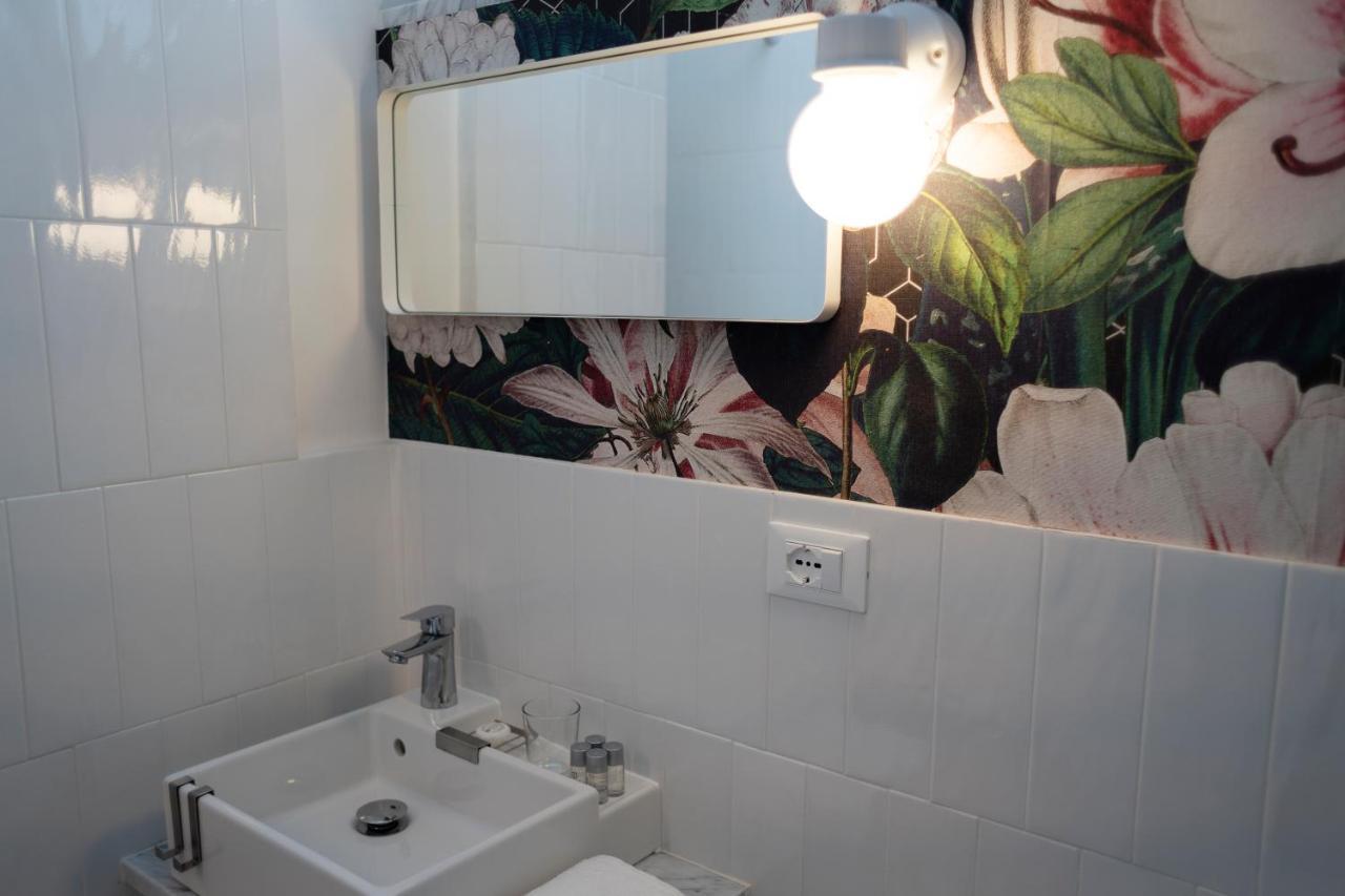 Interno21 Bed and Breakfast Napels Buitenkant foto