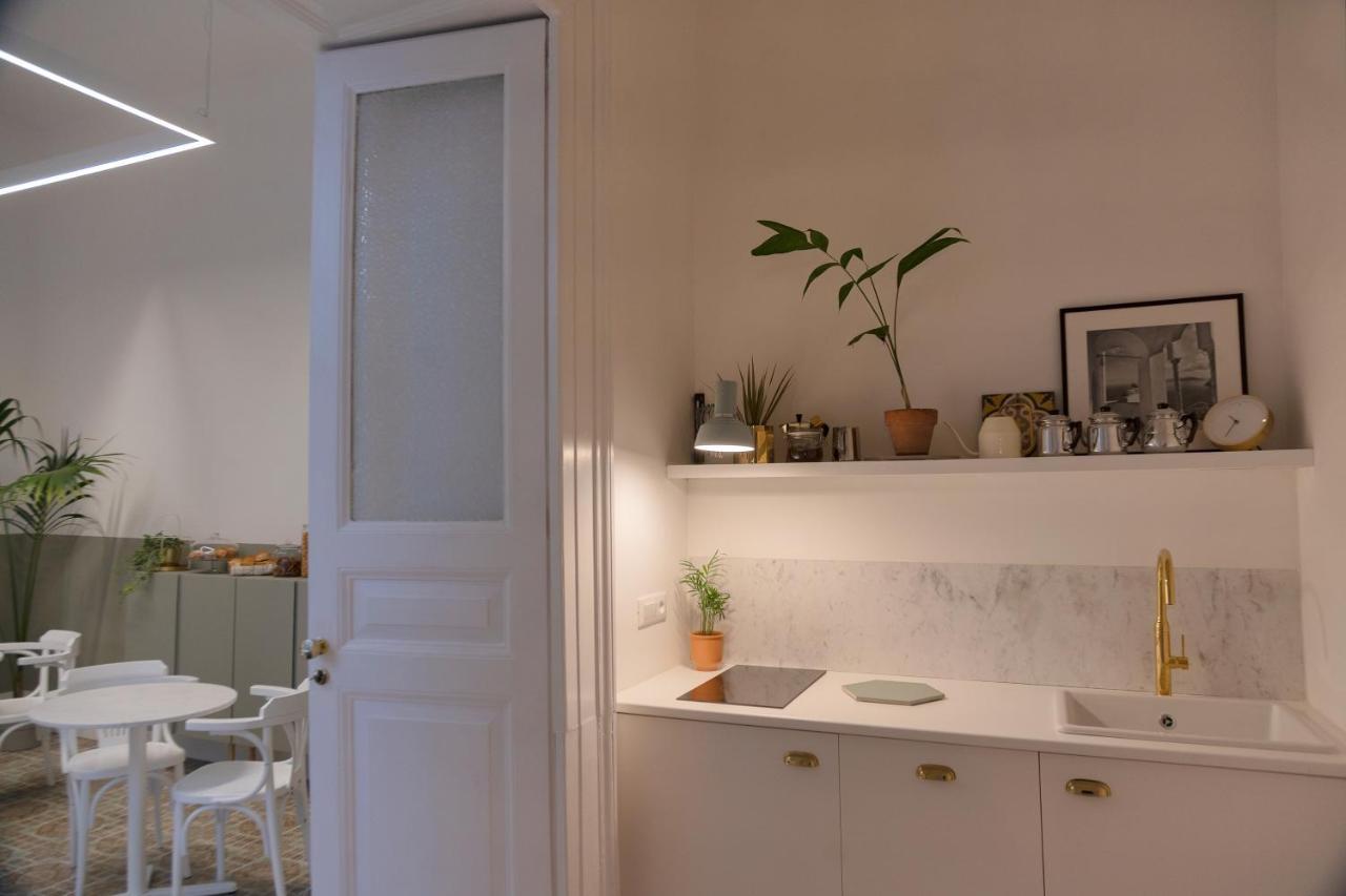 Interno21 Bed and Breakfast Napels Buitenkant foto